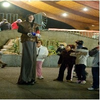 illusions-at-large-production-stilt-walkers-in-mo