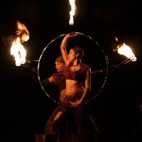 tricks-of-the-light-show-stilt-walkers-in-mo